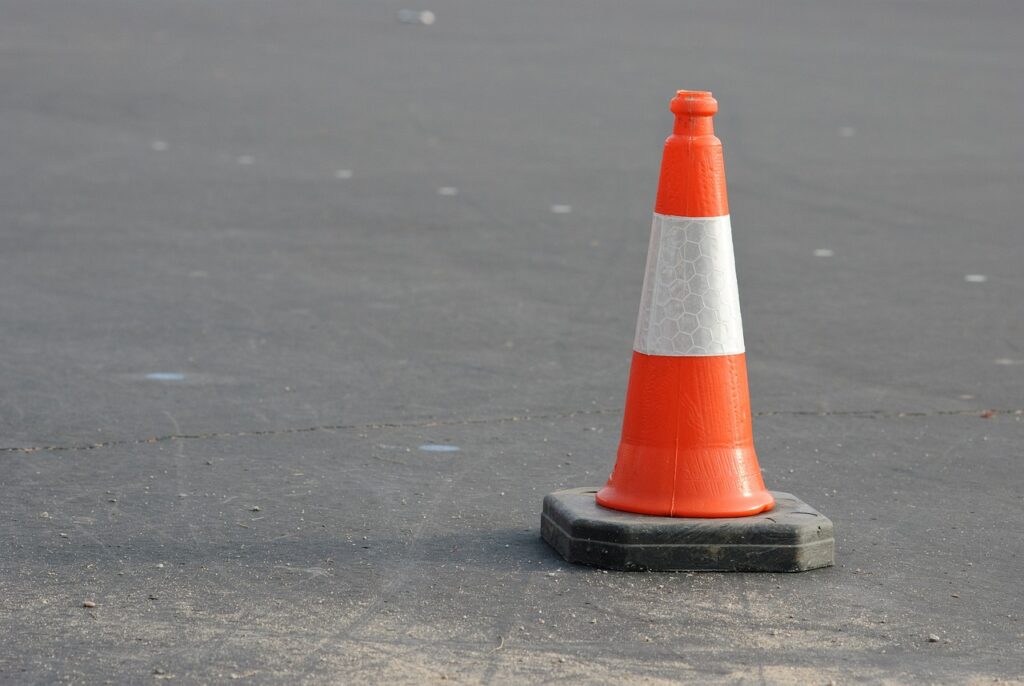 caution, cone, orange-389408.jpg